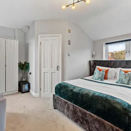 Escape - 7br, Hot Tub & Parking Robin Hood's Bay
